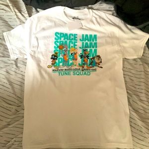 size medium space jam tee